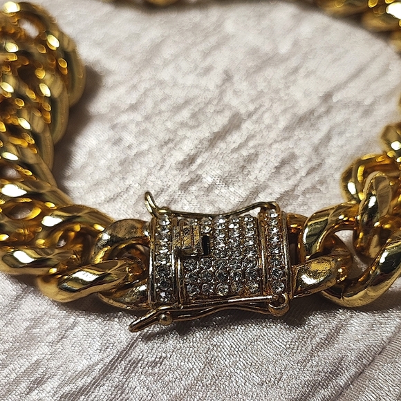 Cuban Chunky Heavy Link Gold Tone Chain Necklace Rhinestone Encrusted Box Clasp - Picture 5 of 15